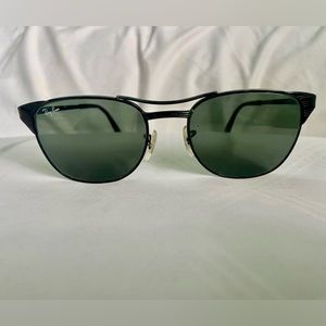 Ray Ban Classic Black Sunglasses